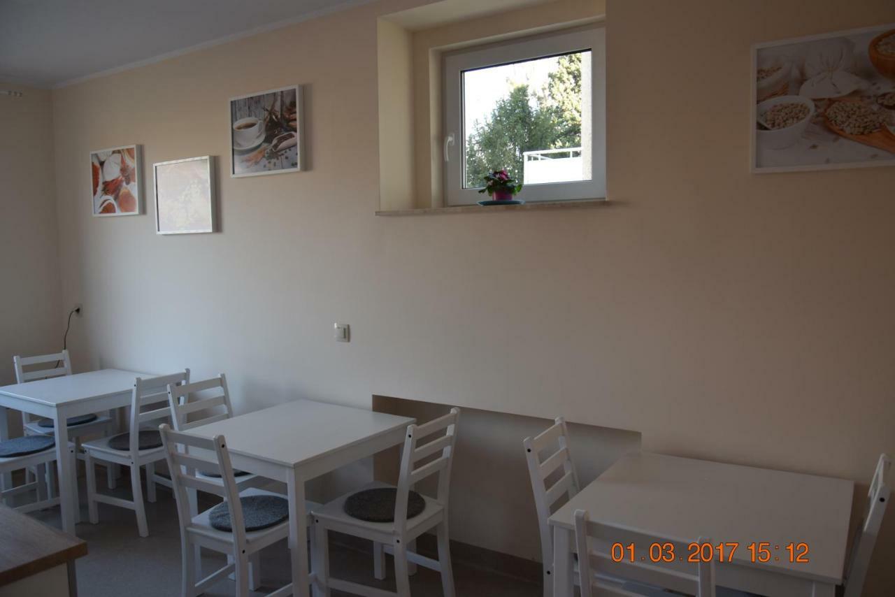 Botanik Hostel Познань Екстер'єр фото